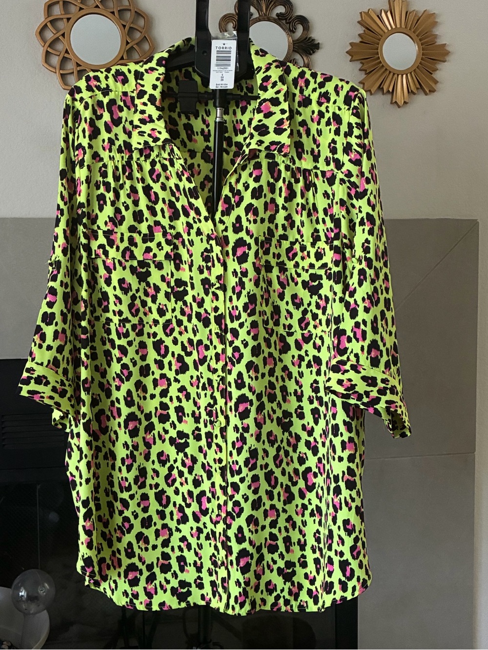 torrid Neon Cheetah Button-Down Top in Lime & Pink